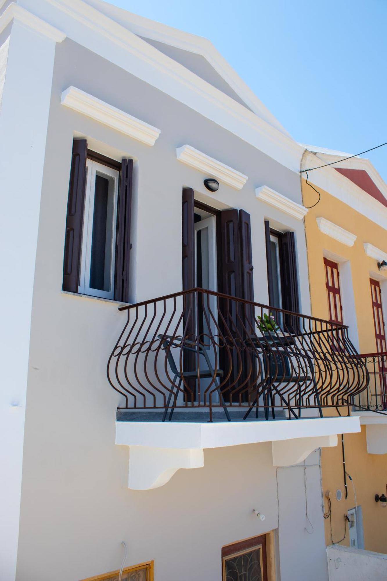 Appartement Duchess Harbour View à Symi Extérieur photo